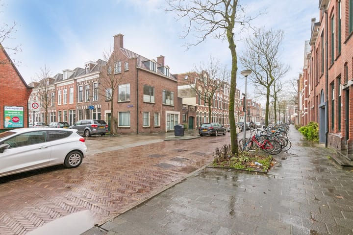 Foto 24 van Leeuwarderstraat 42-A