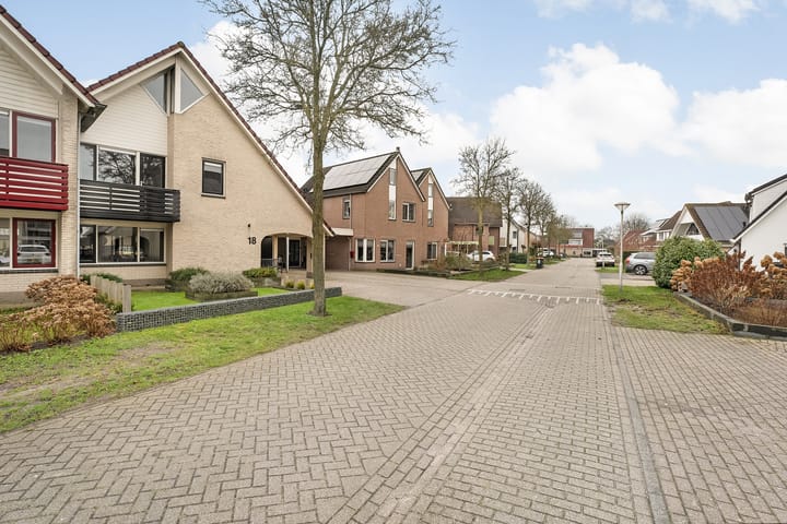 Foto 5 van Margriet 18