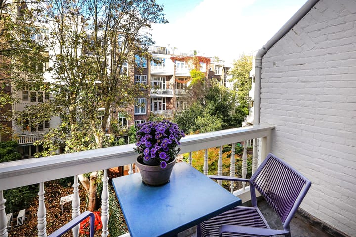 Photo 12 of Johannes Verhulststraat 8-2