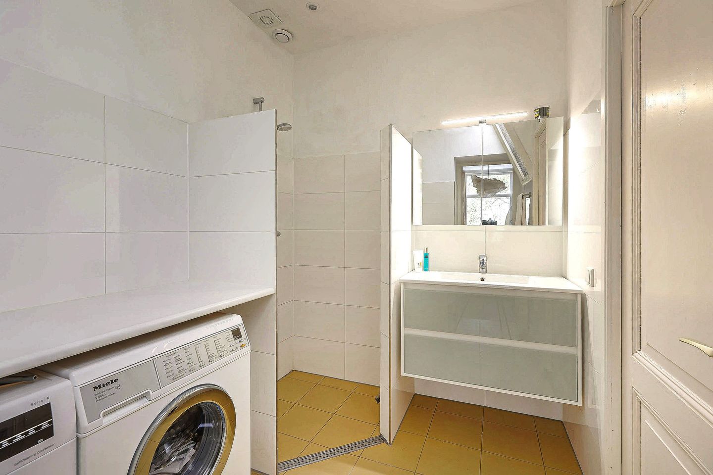 Foto 19 van Johannes Verhulststraat 8-2