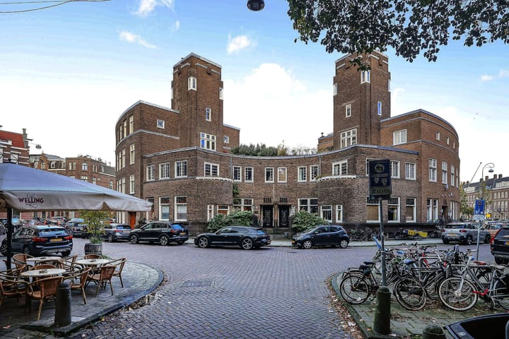 Photo 29 of Johannes Verhulststraat 8-2