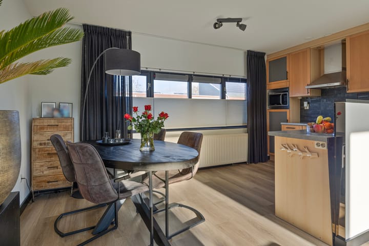 Foto 10 van De Hovenlaan 133