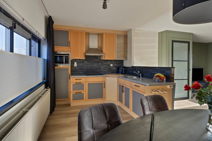 Foto 11 van De Hovenlaan 133