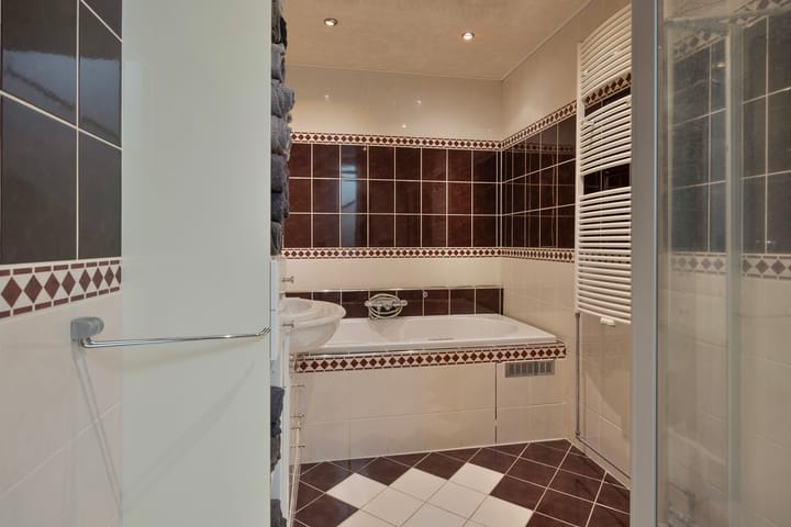 Foto 27 van De Hovenlaan 133