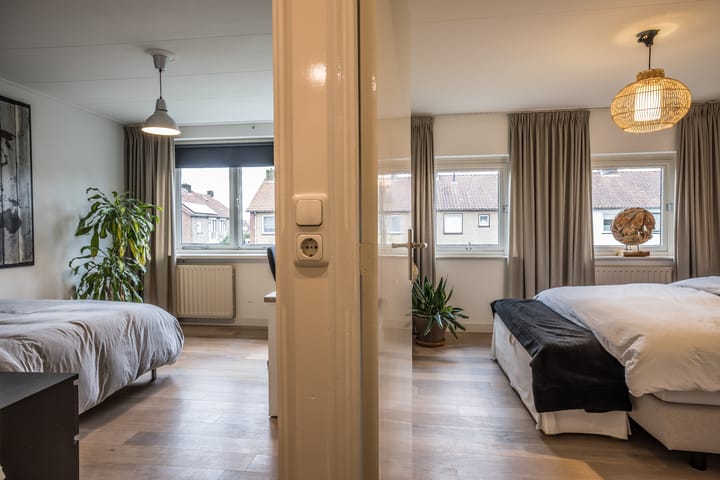 Foto 19 van Thomas a Kempislaan 25