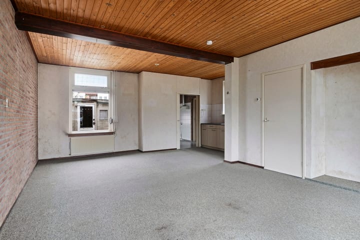 Foto 10 van Julianastraat 28