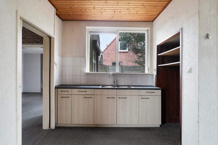 Foto 12 van Julianastraat 28