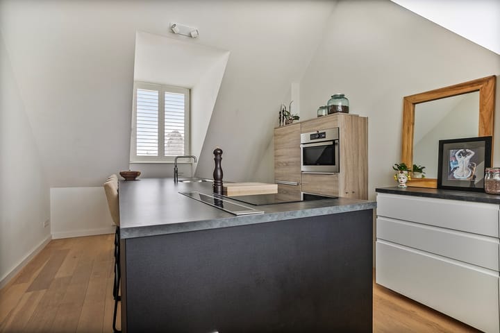 Foto 17 van Jekerstraat 25-B