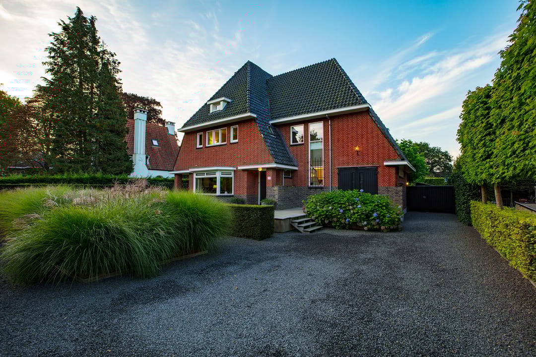 Koopwoningen - huizen te koop in [Funda]