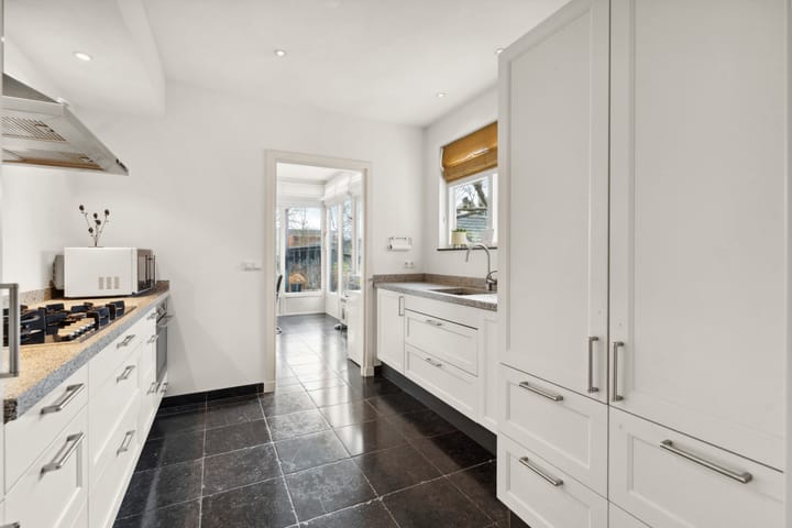 Foto 18 van Rijksstraatweg 154