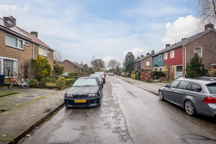 Foto 41 van Europalaan 76