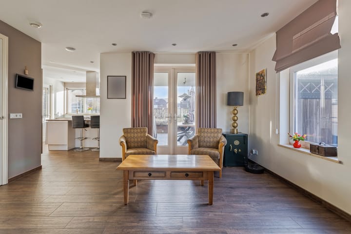 Foto 12 van Stationsweg 20