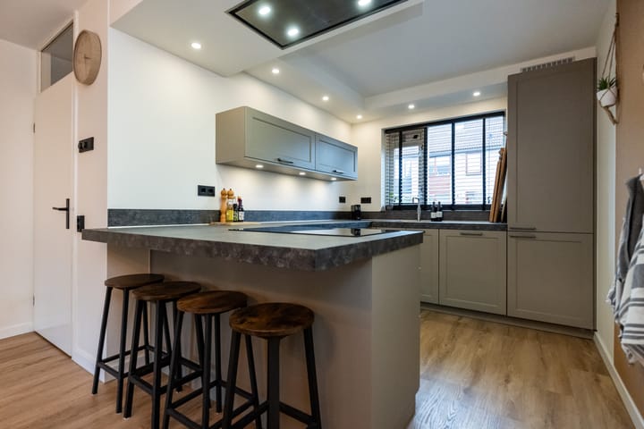 Foto 10 van Halsjuk 43