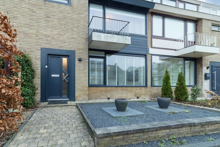 Foto 2 van Govert Flinckplein 4