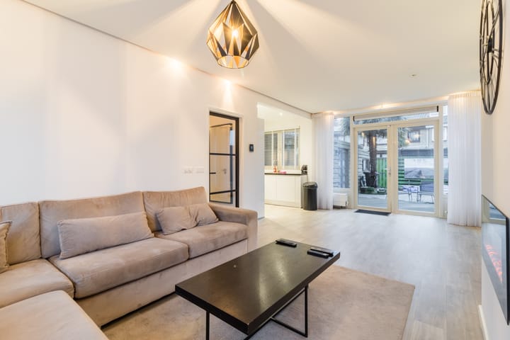 Foto 6 van Govert Flinckplein 4