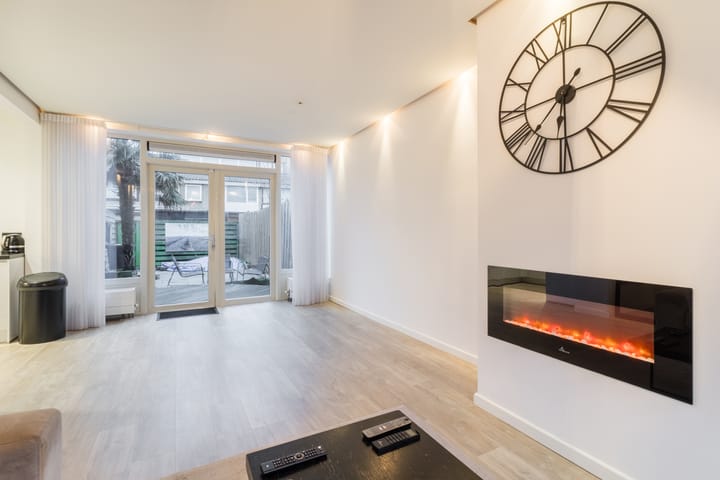 Foto 8 van Govert Flinckplein 4