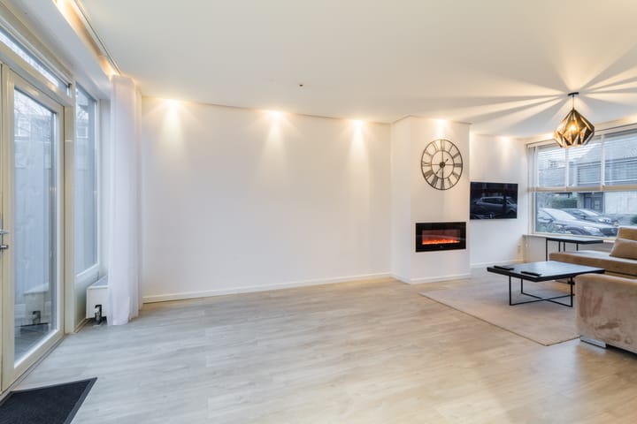 Foto 9 van Govert Flinckplein 4