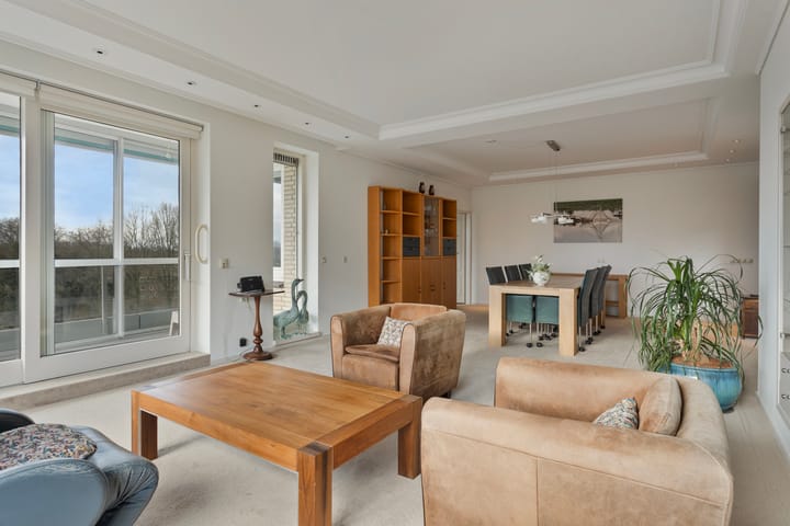 Photo 11 of Esschebaan 100