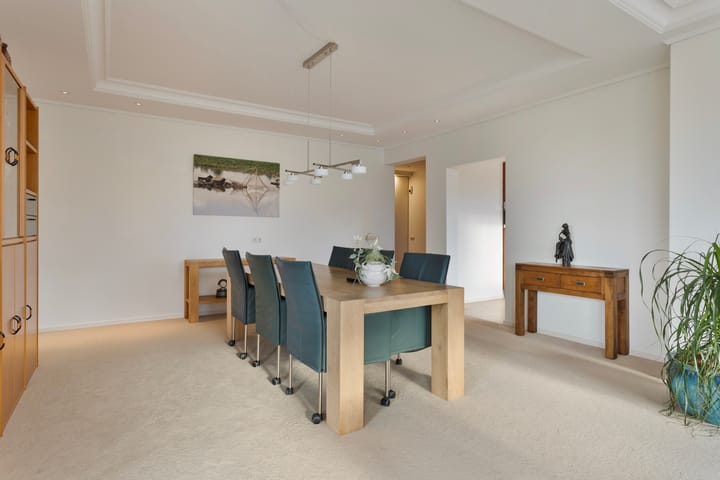 Photo 13 of Esschebaan 100