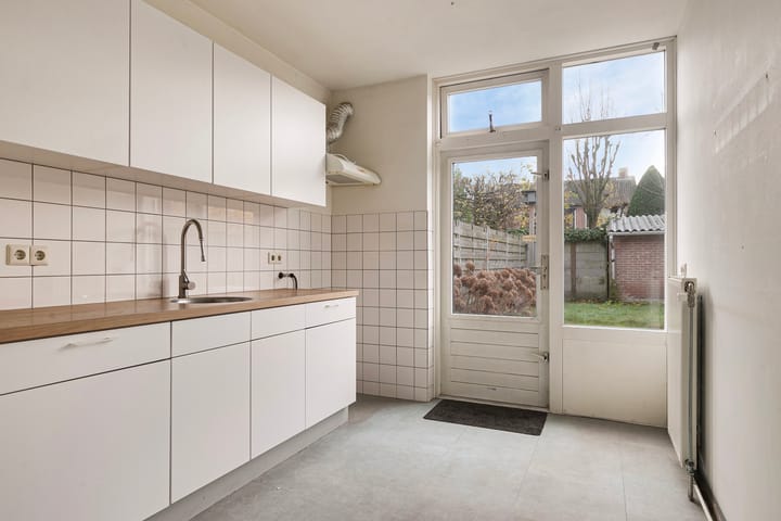 Foto 7 van Erasmusstraat 3