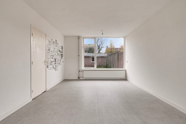 Foto 11 van Erasmusstraat 3