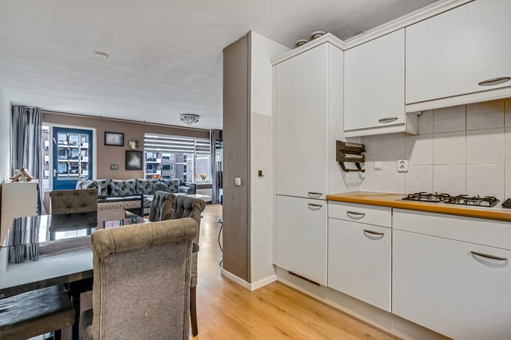 Photo 5 of Hollandia 54