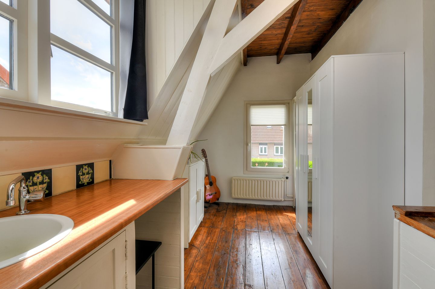 Photo 29 of Hoofdstraat 50