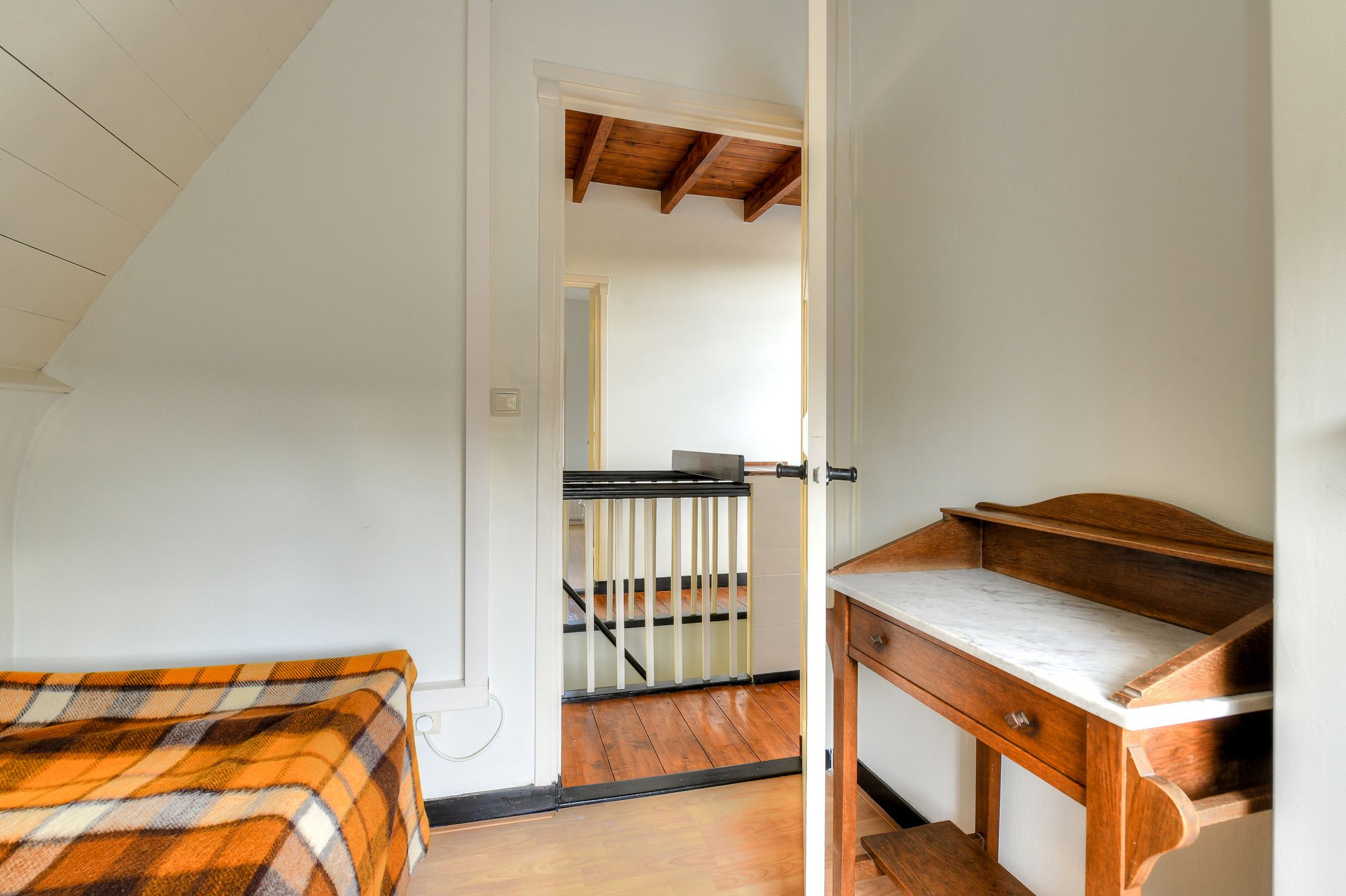 Photo 33 of Hoofdstraat 50