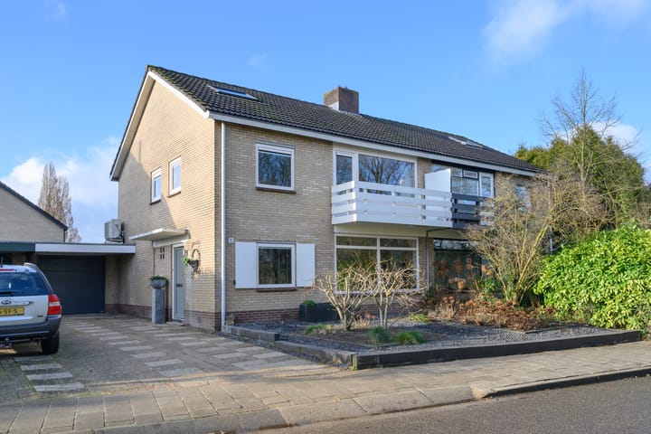 Foto 1 van Baron van Sytzamastraat 30