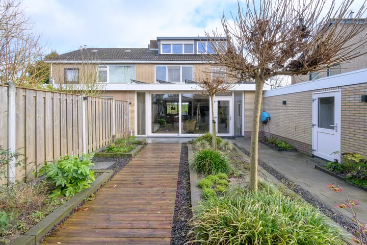 Foto 24 van Baron van Sytzamastraat 30