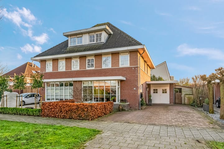 Foto 1 van Floralaan 35