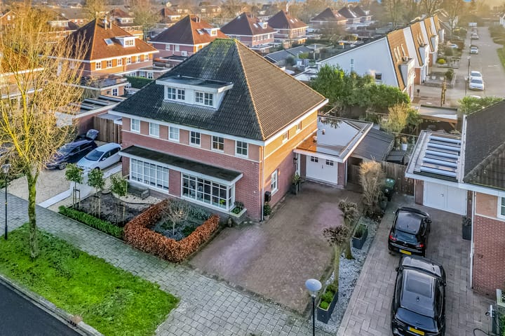 Foto 41 van Floralaan 35