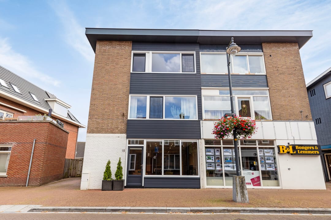 Foto 1 van Dorpsstraat 19