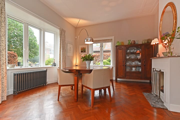 Foto 10 van Van Hoeylaan 12