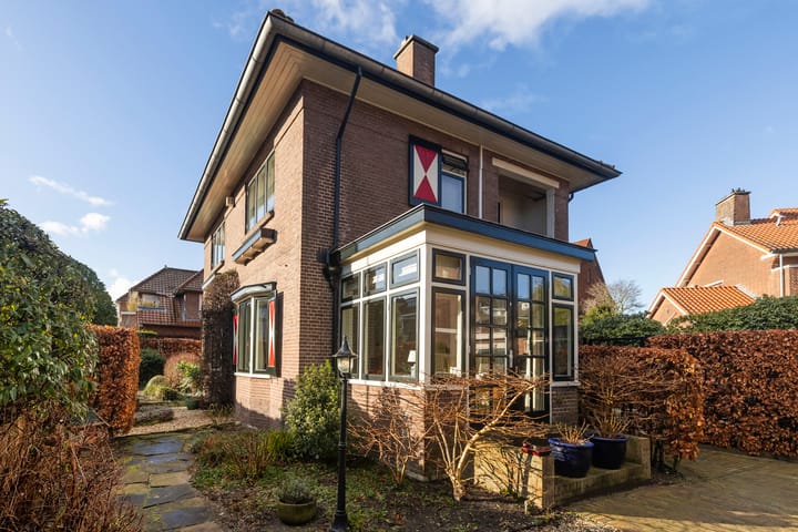 Foto 45 van Van Hoeylaan 12