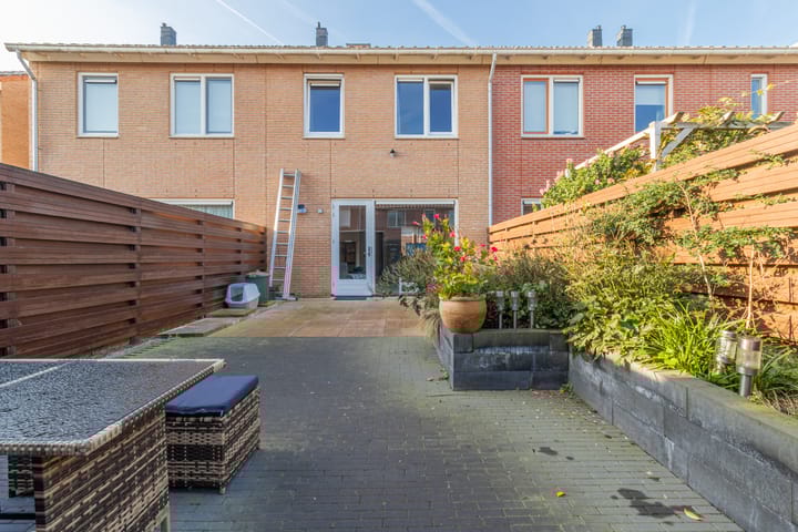 Foto 15 van Zwarte Ring 78