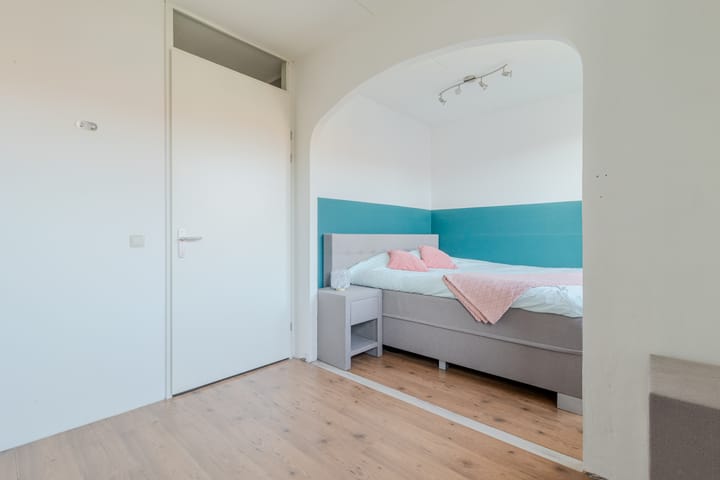 Foto 18 van Zwarte Ring 78