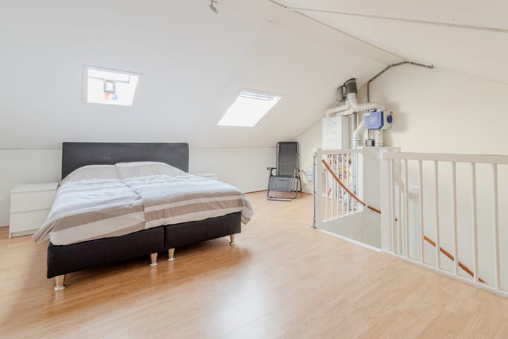 Foto 25 van Zwarte Ring 78