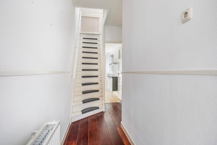 Photo 9 of Mendelssohnstraat 9