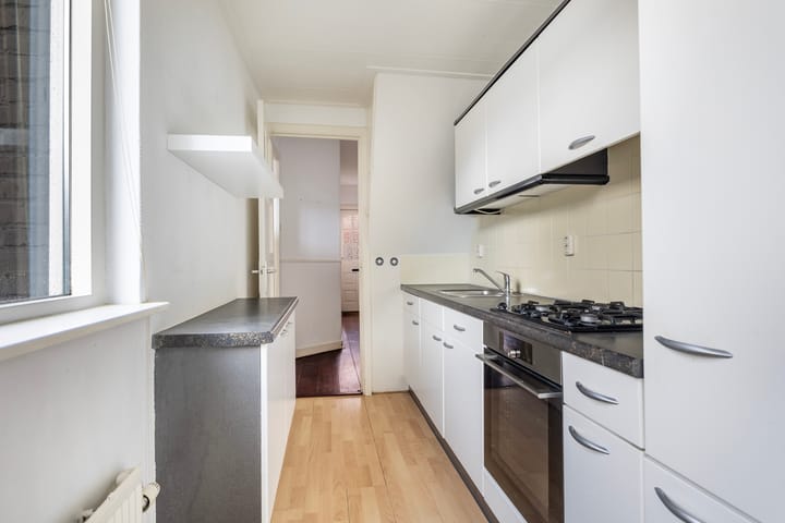 Photo 25 of Mendelssohnstraat 9