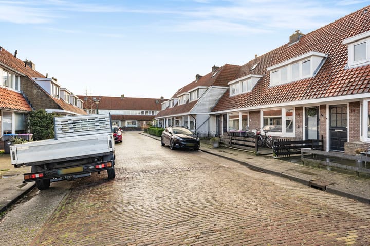 Photo 37 of Mendelssohnstraat 9