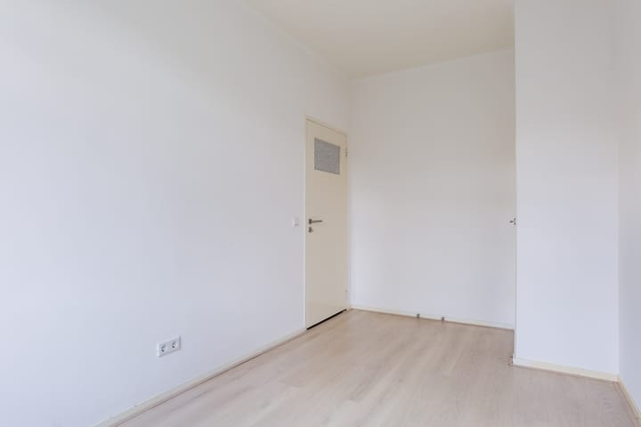 Foto 11 van Molukkenstraat 68