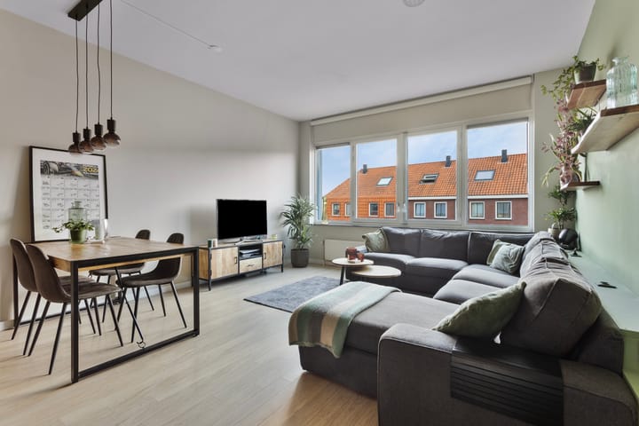 Foto 9 van Mooriaanstraat 12