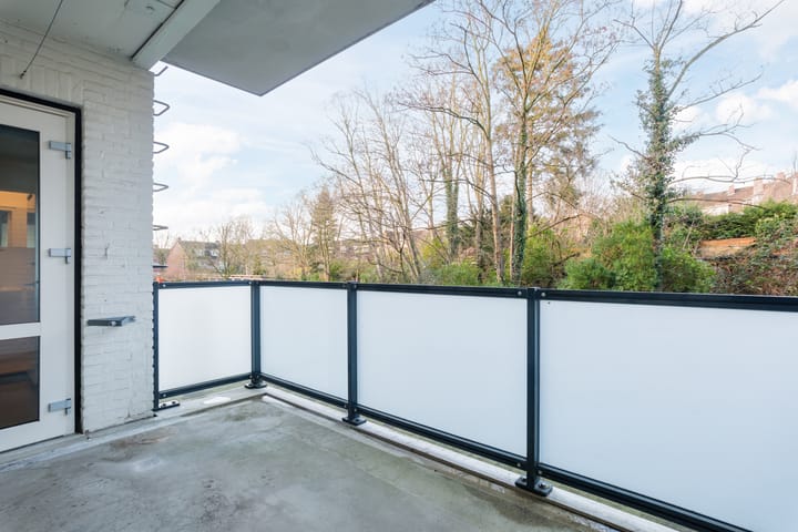 Foto 15 van Molukkenstraat 68