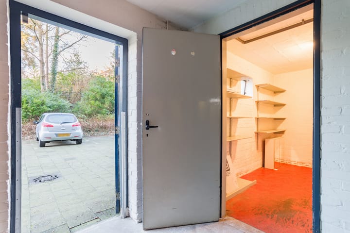 Foto 24 van Molukkenstraat 68