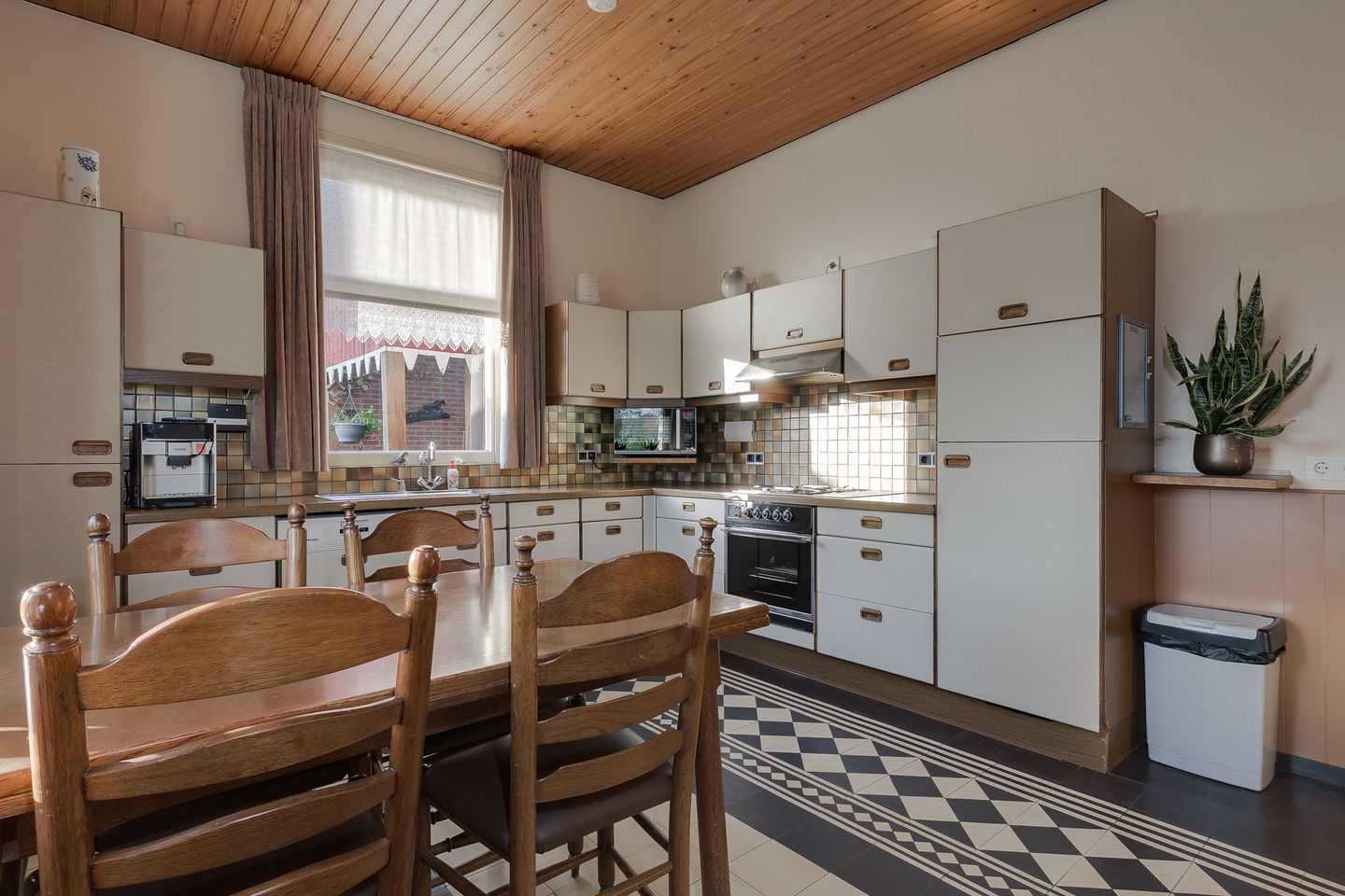 Foto 29 van Kapelweg 46