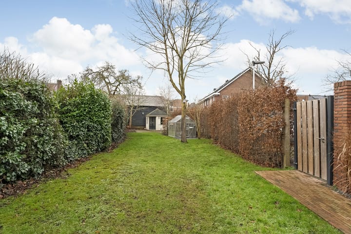 Foto 37 van Zuideinde 90