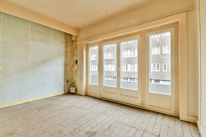 Foto 11 van Reinier Claeszenstraat 45-1