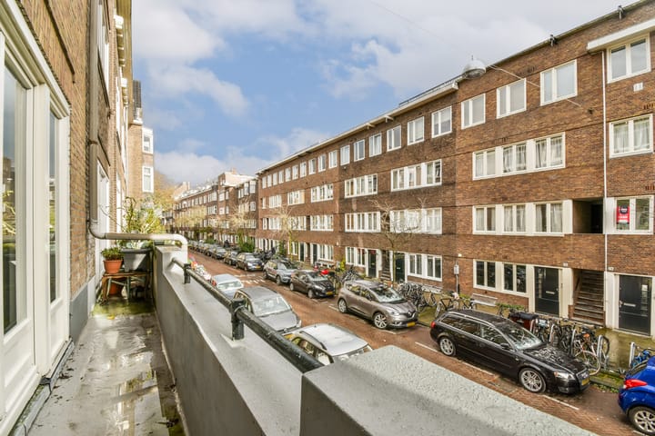 Foto 14 van Reinier Claeszenstraat 45-1