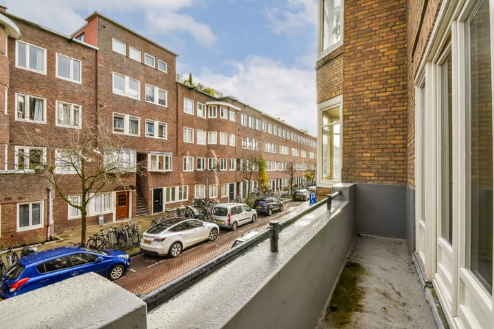 Foto 15 van Reinier Claeszenstraat 45-1